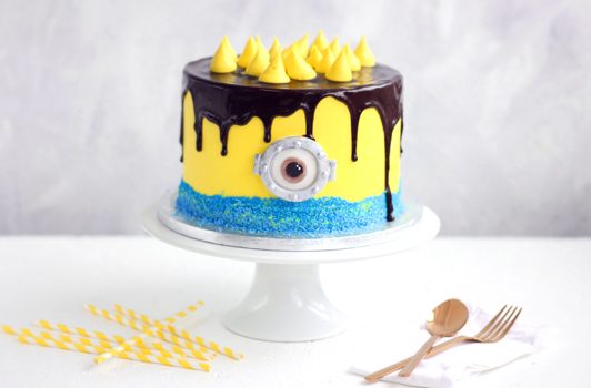 minion cake buttercream